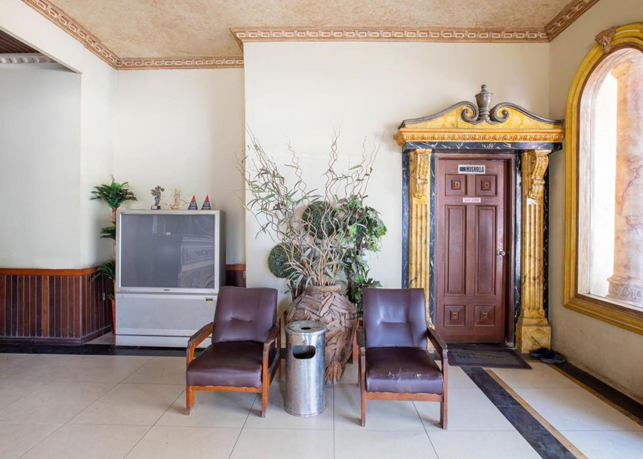 Oyo 3107 Hotel Temindung Samarinda Eksteriør billede